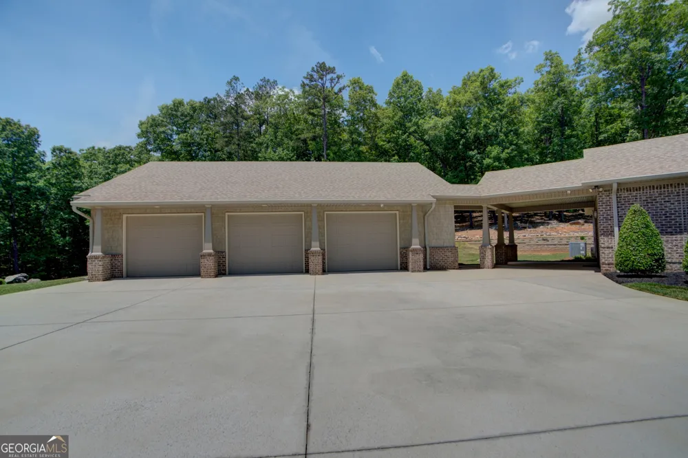 610 Kings Bridge RD SW Cave Spring, GA 30124