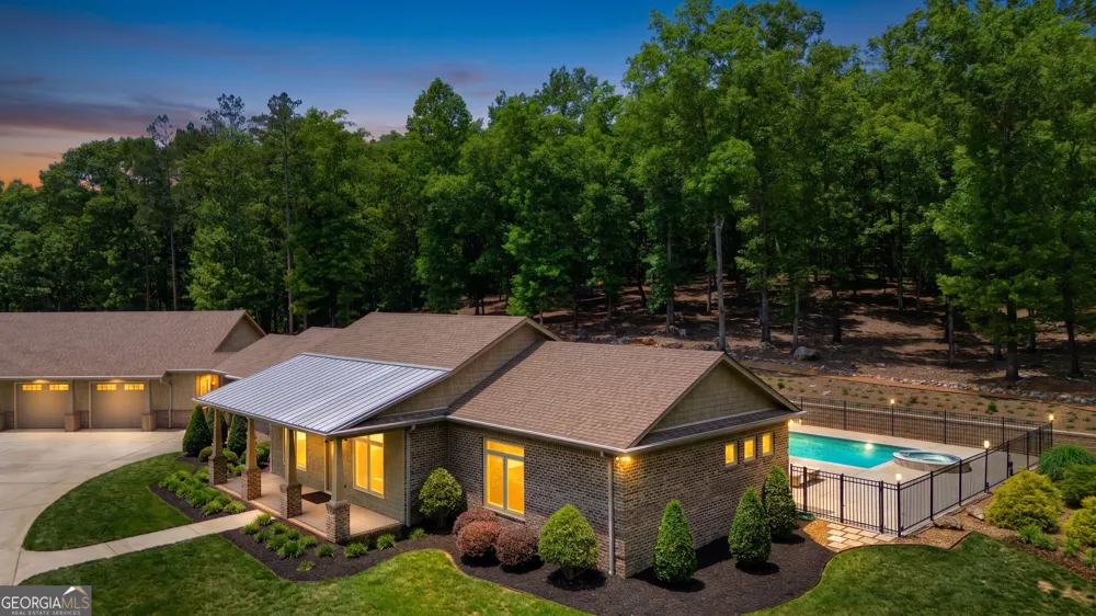 610 Kings Bridge RD SW Cave Spring, GA 30124