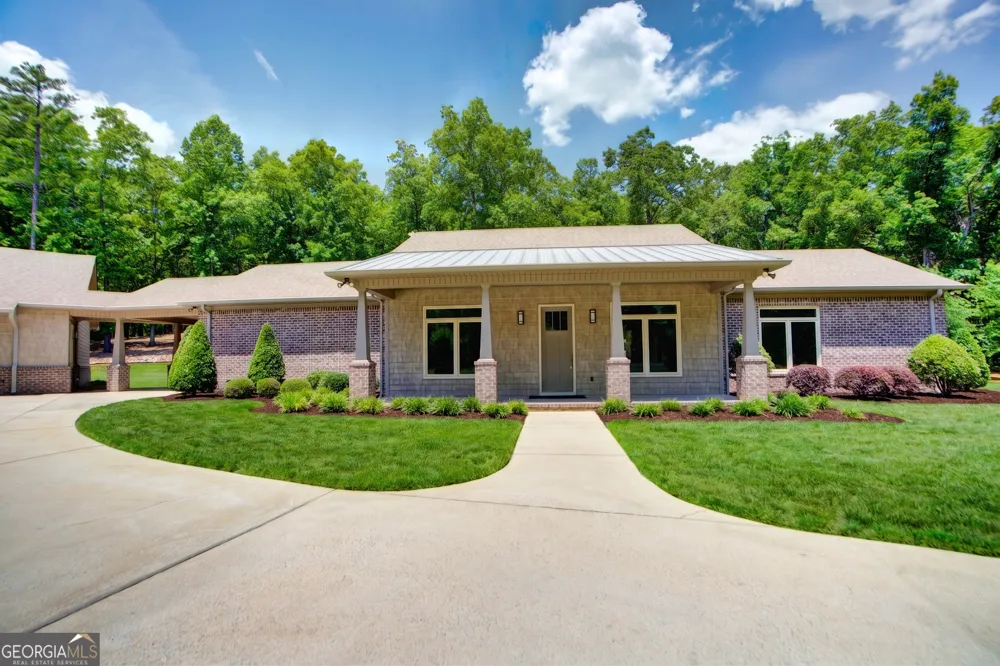 610 Kings Bridge RD SW Cave Spring, GA 30124