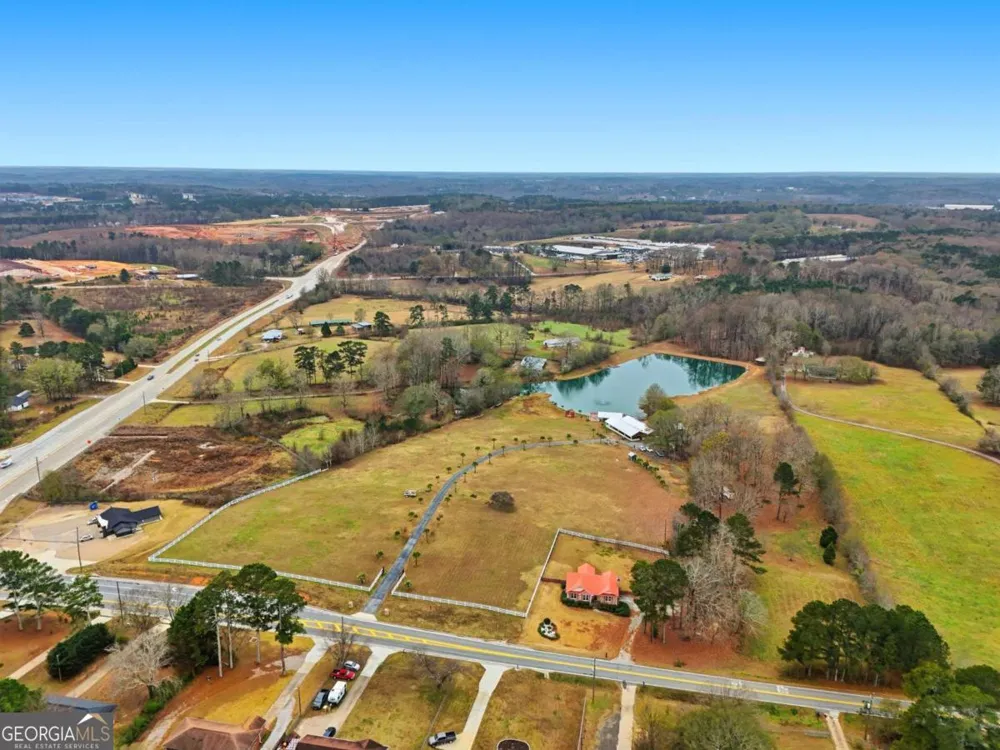 1188 Carl Bethlehem RD Winder, GA 30680