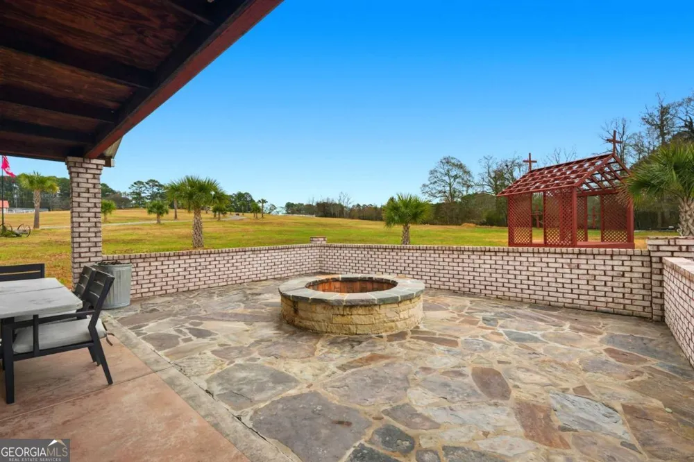 1188 Carl Bethlehem RD Winder, GA 30680