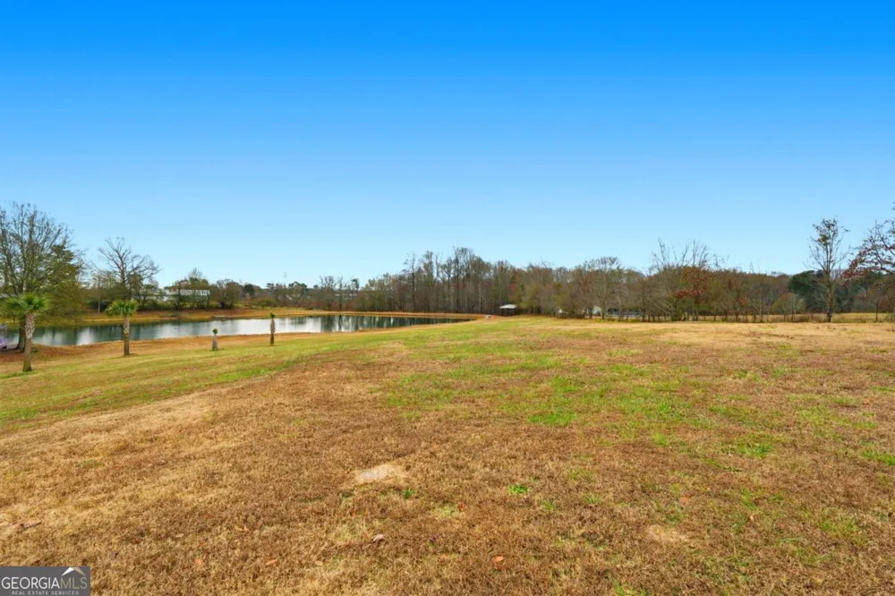 1188 Carl Bethlehem RD Winder, GA 30680