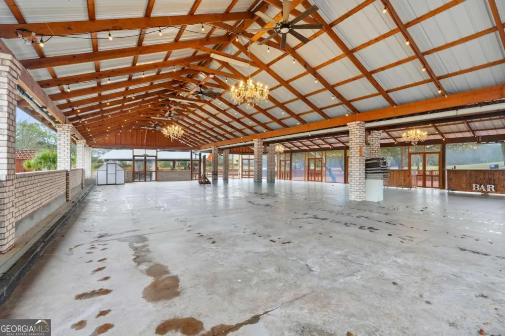 1188 Carl Bethlehem RD Winder, GA 30680
