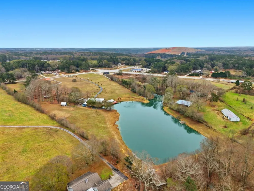 1188 Carl Bethlehem RD Winder, GA 30680