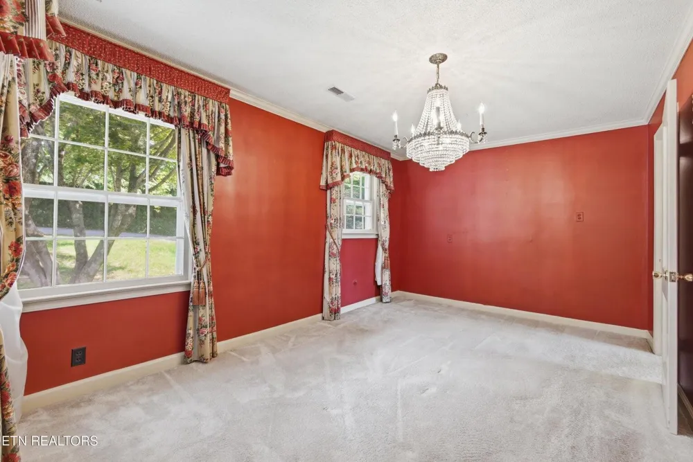 617 Mill Street Kingston, TN 37763