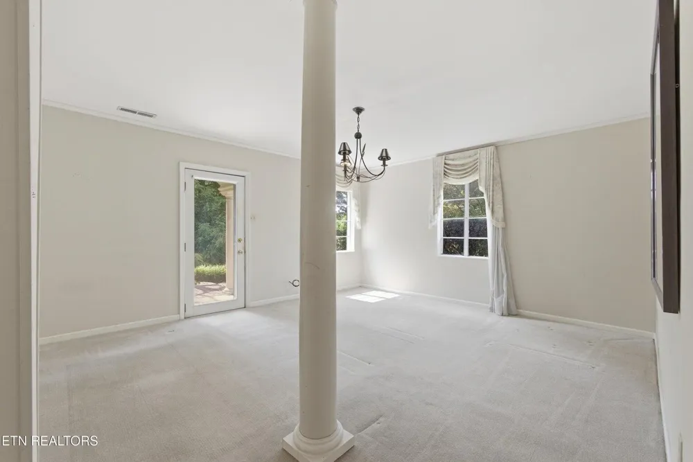 617 Mill Street Kingston, TN 37763