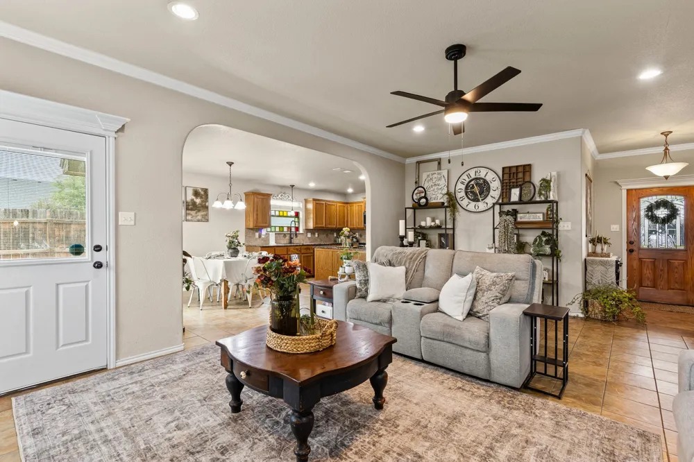 2002 Carriage House Drive Temple, TX 76502