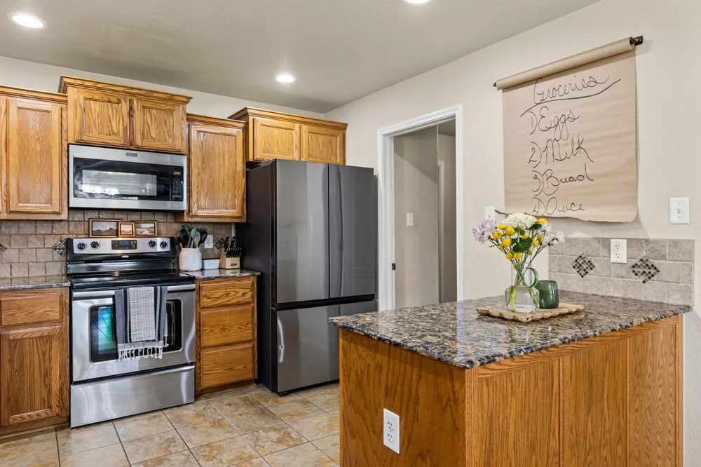 2002 Carriage House Drive Temple, TX 76502