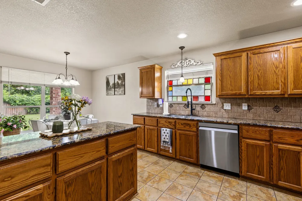 2002 Carriage House Drive Temple, TX 76502