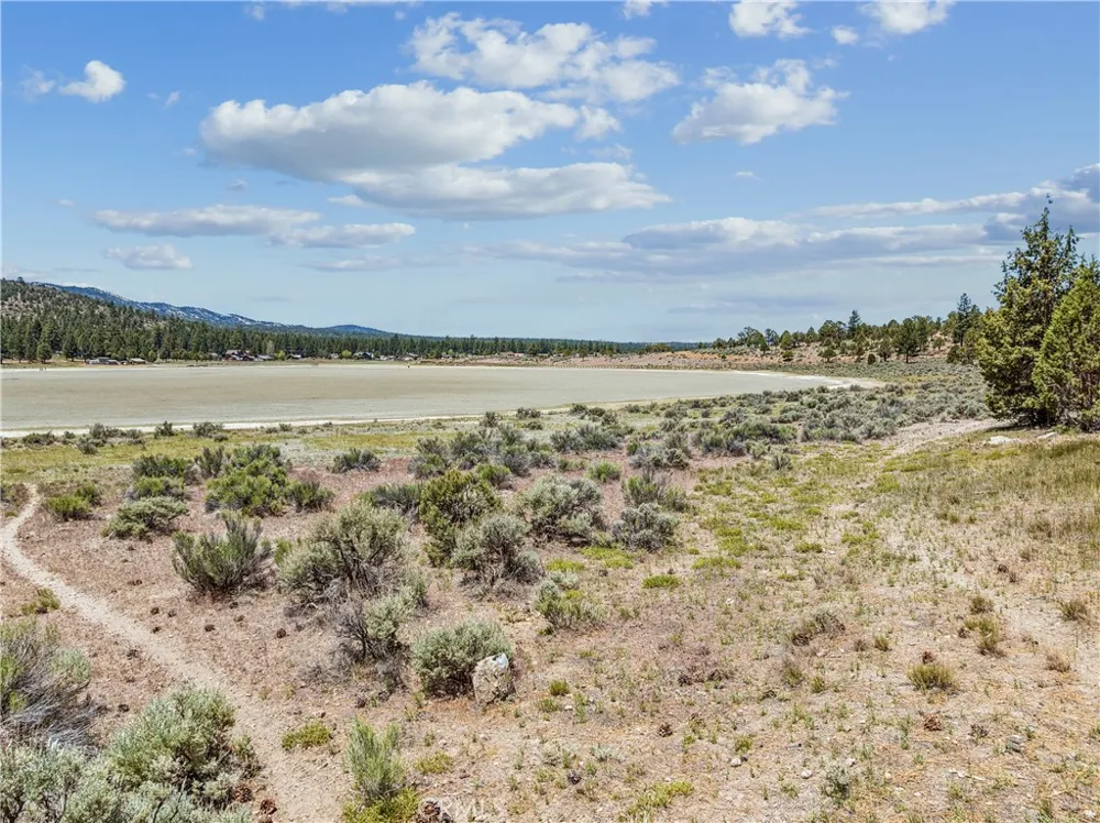 2787 Erwin Ranch Road Big Bear City, CA 92314
