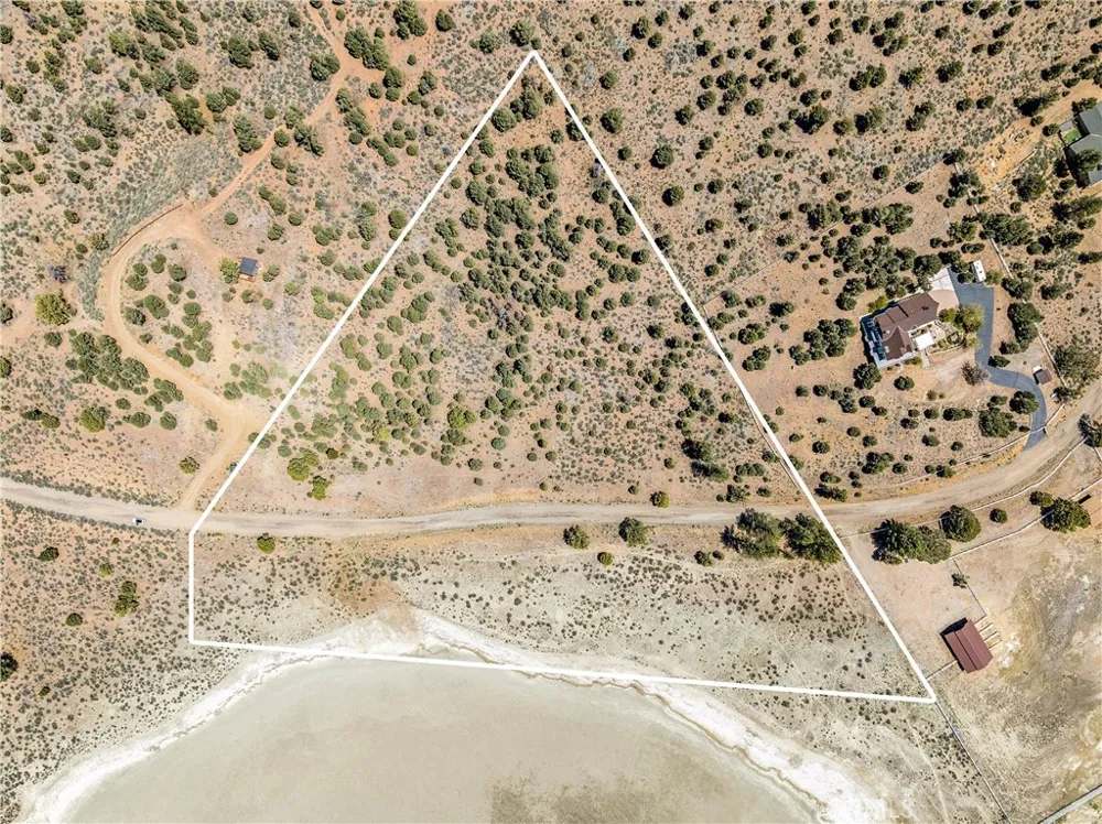 2787 Erwin Ranch Road Big Bear City, CA 92314