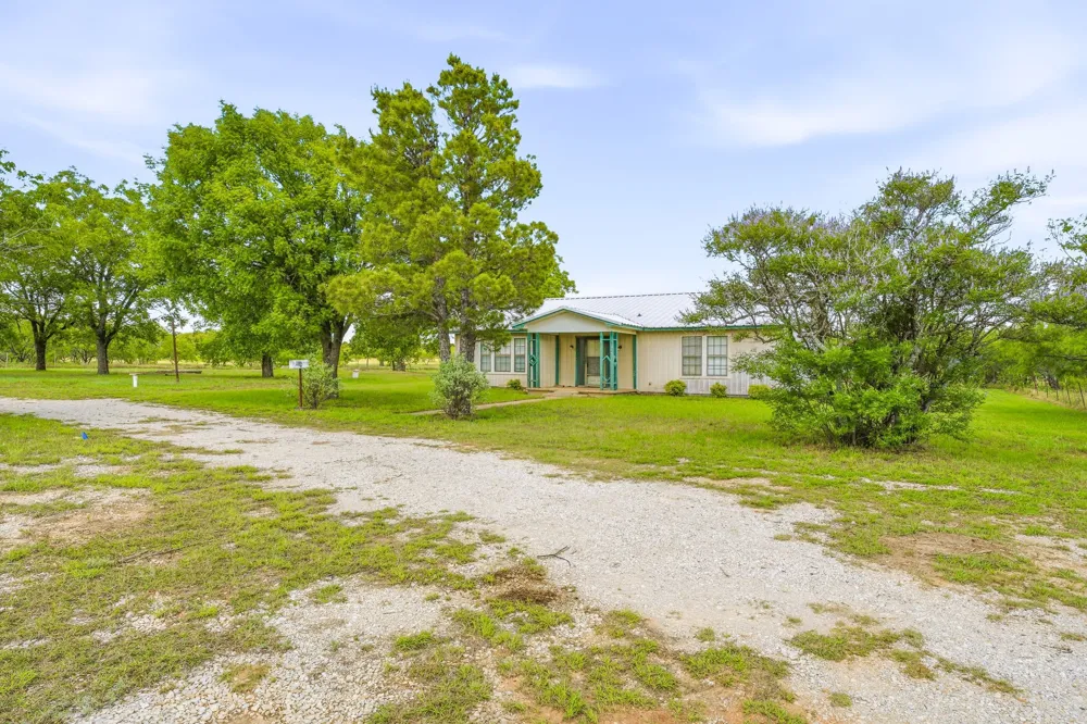 2309 County Road 295 Carbon, TX 76435