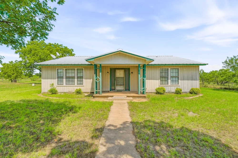 2309 County Road 295 Carbon, TX 76435