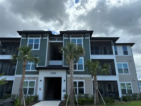 2280 WATERFALL COURT #4-302