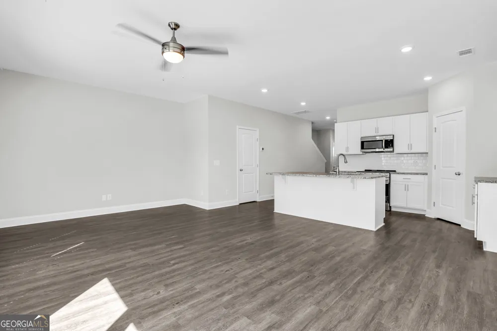 474 Sandbar LN Statesboro, GA 30458