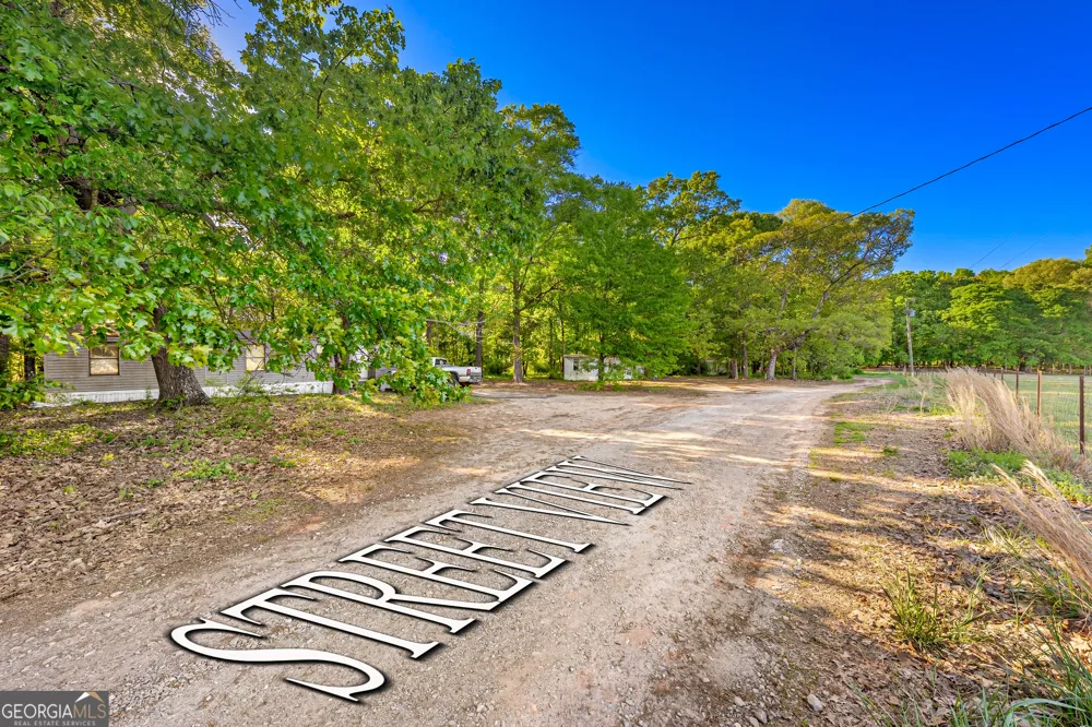 65 Grant DR Hartwell, GA 30643