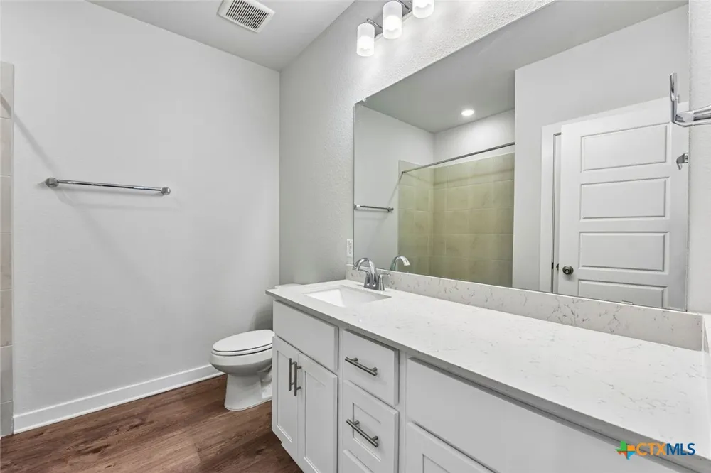 11916 Ellena Cove Austin, TX 78747