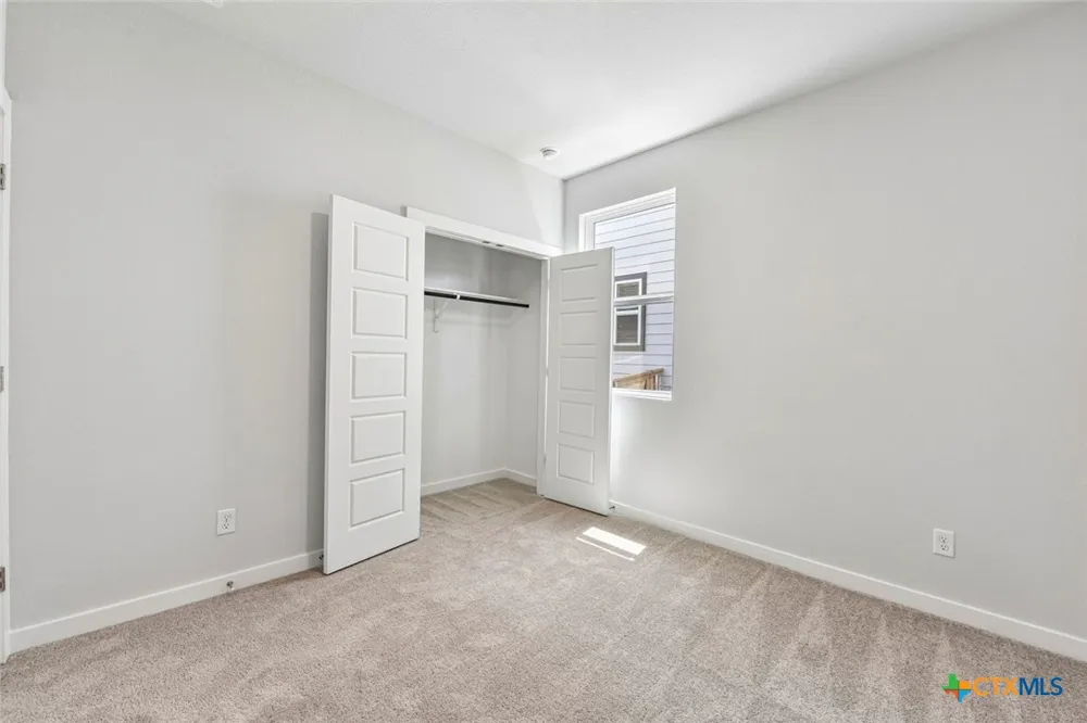 11916 Ellena Cove Austin, TX 78747
