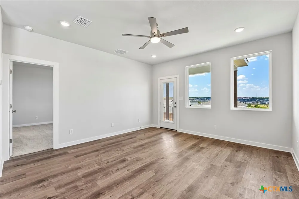 11916 Ellena Cove Austin, TX 78747