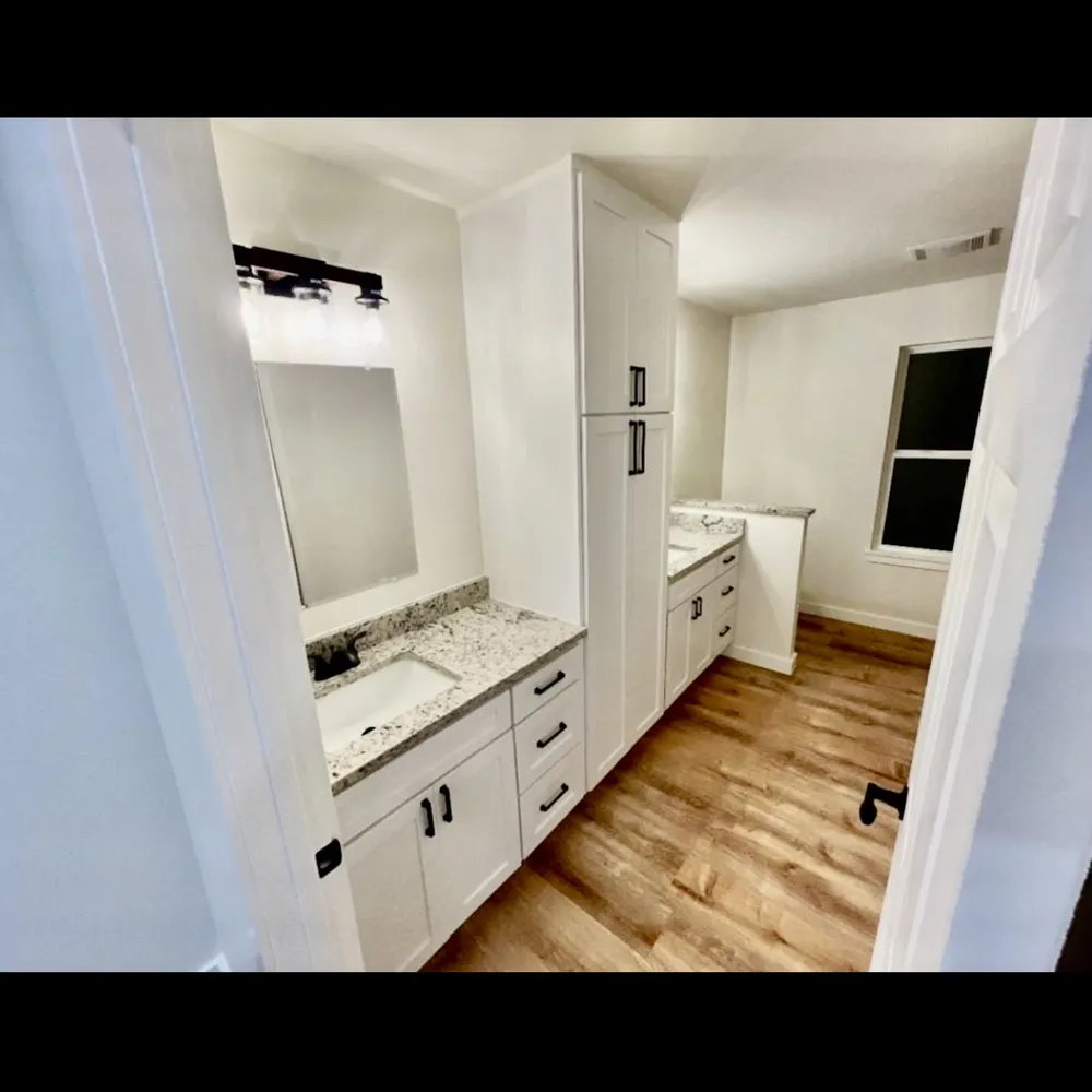 1127 Greenhill Drive Canyon Lake, TX 78133