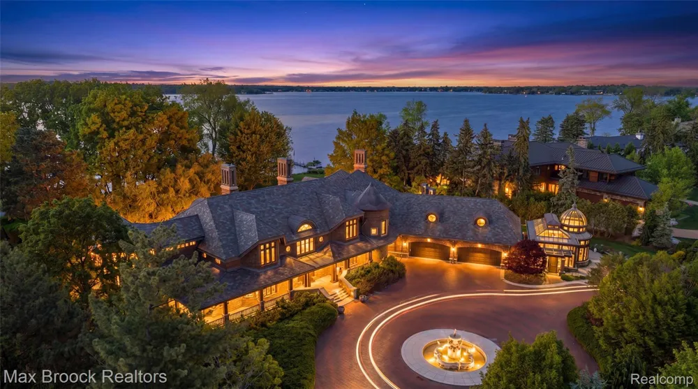 4740 Dow Ridge Road Orchard Lake Village City, MI 48324