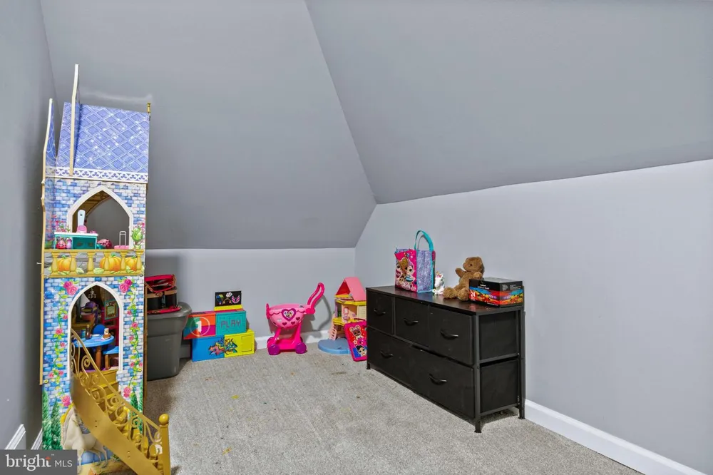 100 HADDON AVENUE Gibbsboro, NJ 08026