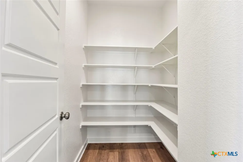 12000 Ellena Cove Austin, TX 78747