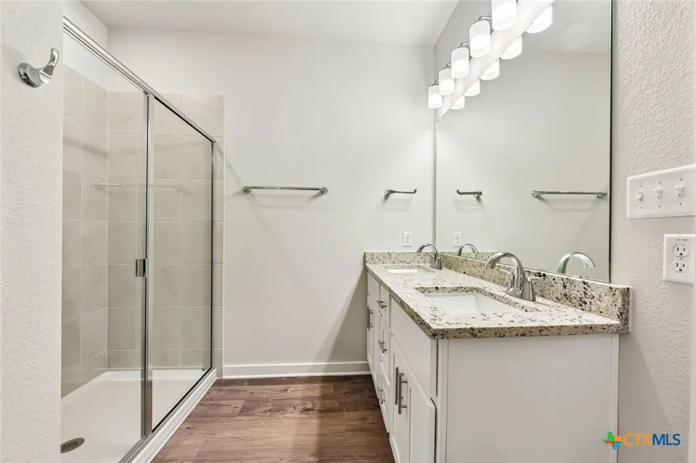 12000 Ellena Cove Austin, TX 78747