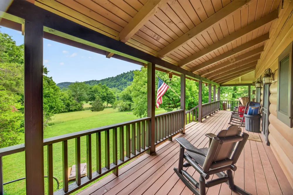 8029 Brimstone Creek Rd Whitleyville, TN 38588