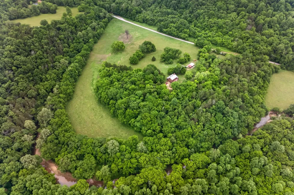 8029 Brimstone Creek Rd Whitleyville, TN 38588