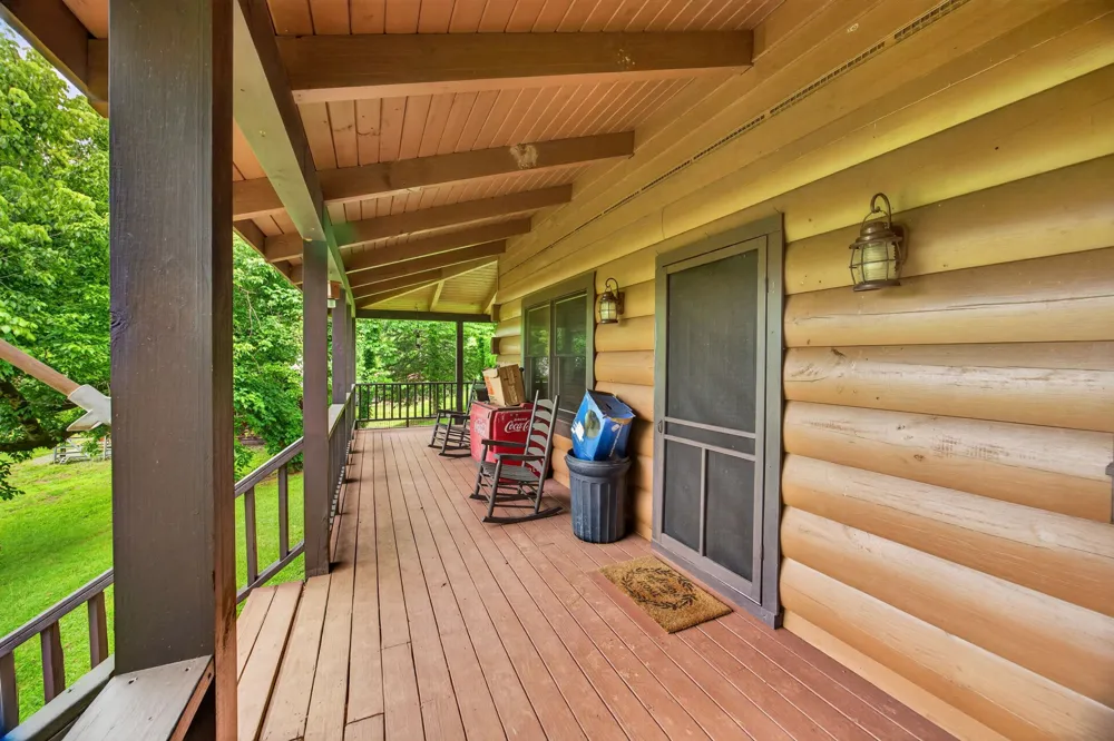 8029 Brimstone Creek Rd Whitleyville, TN 38588