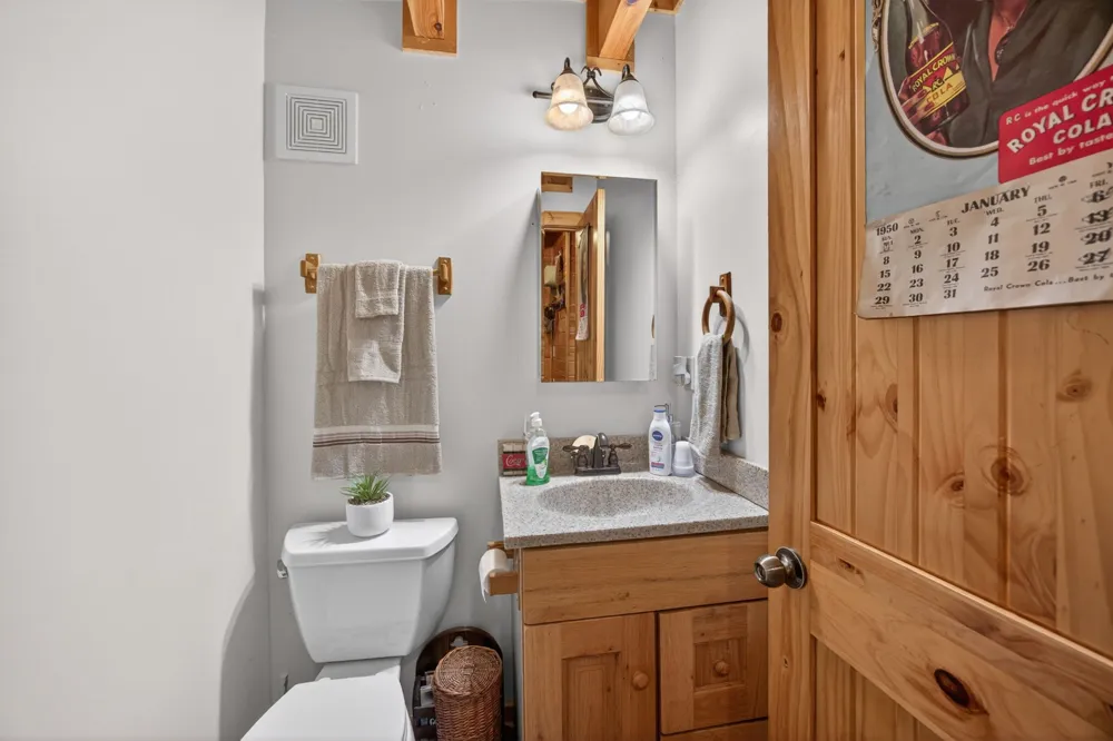8029 Brimstone Creek Rd Whitleyville, TN 38588