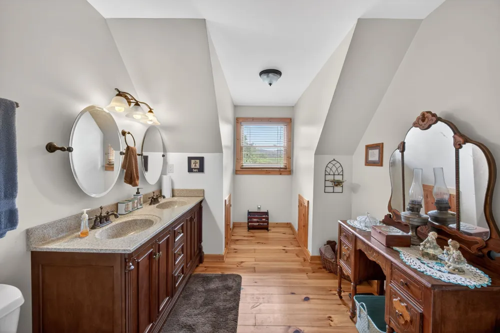 8029 Brimstone Creek Rd Whitleyville, TN 38588
