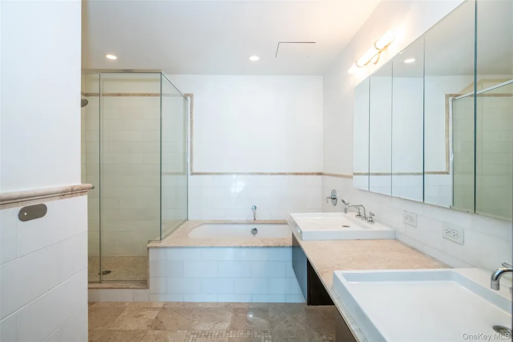 175 Huguenot Street #1607 New Rochelle, NY 10801