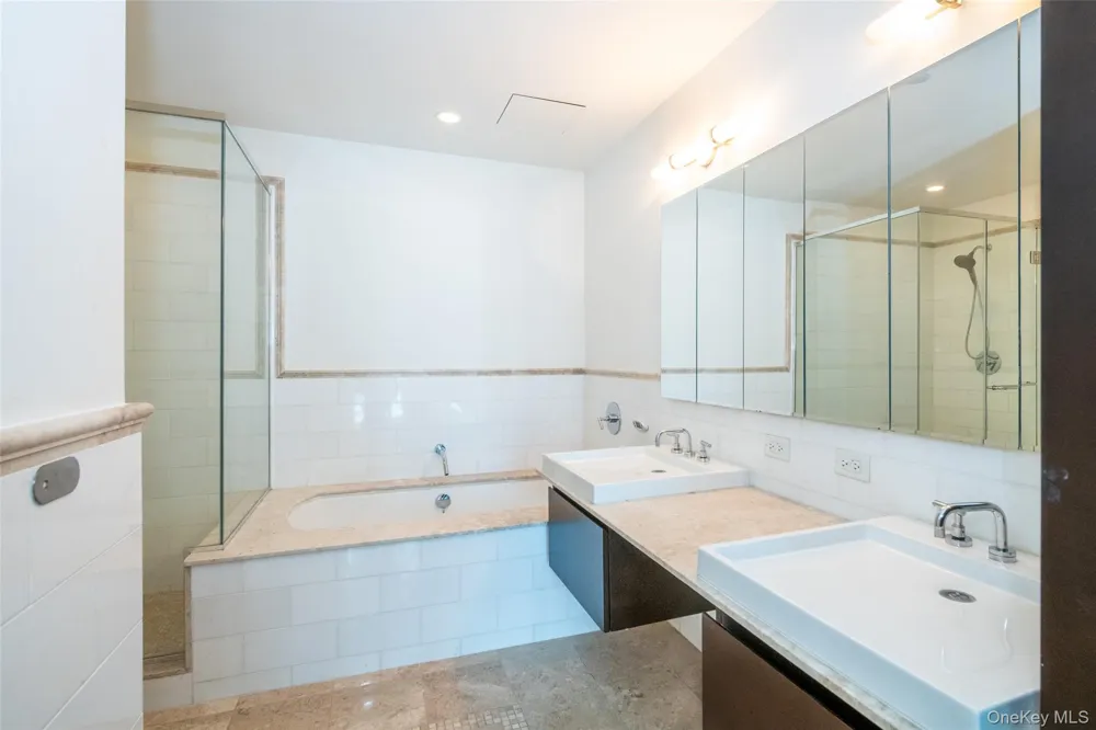175 Huguenot Street #1607 New Rochelle, NY 10801