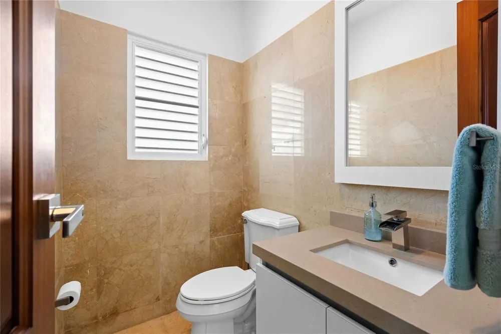 1 CALLE #78 Humacao, PR 00791
