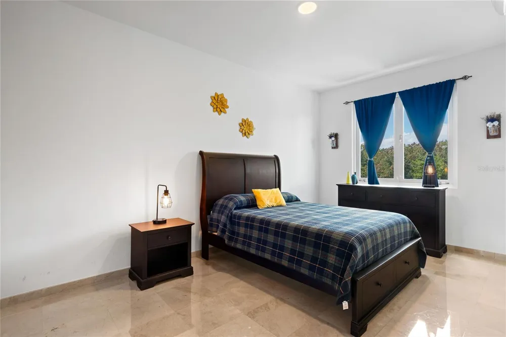 1 CALLE #78 Humacao, PR 00791
