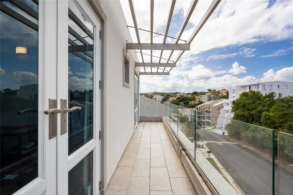 1 CALLE #78 Humacao, PR 00791