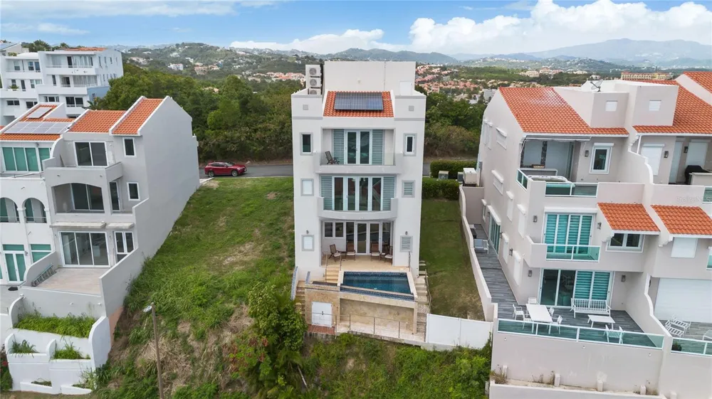 1 CALLE #78 Humacao, PR 00791