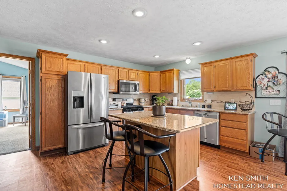 5131 Windybrook Drive SW Grandville, MI 49418
