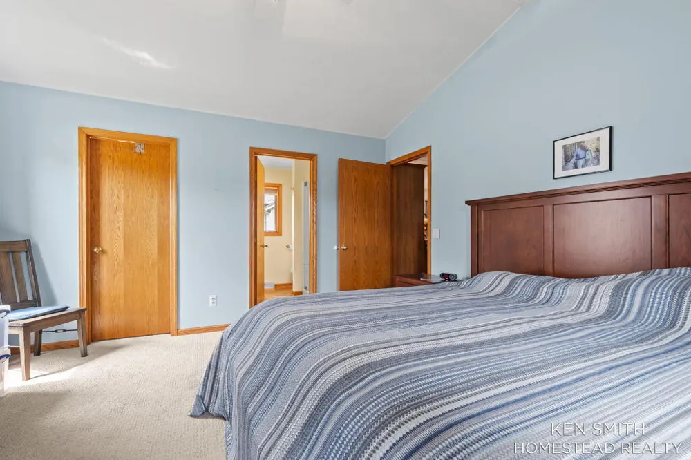 5131 Windybrook Drive SW Grandville, MI 49418