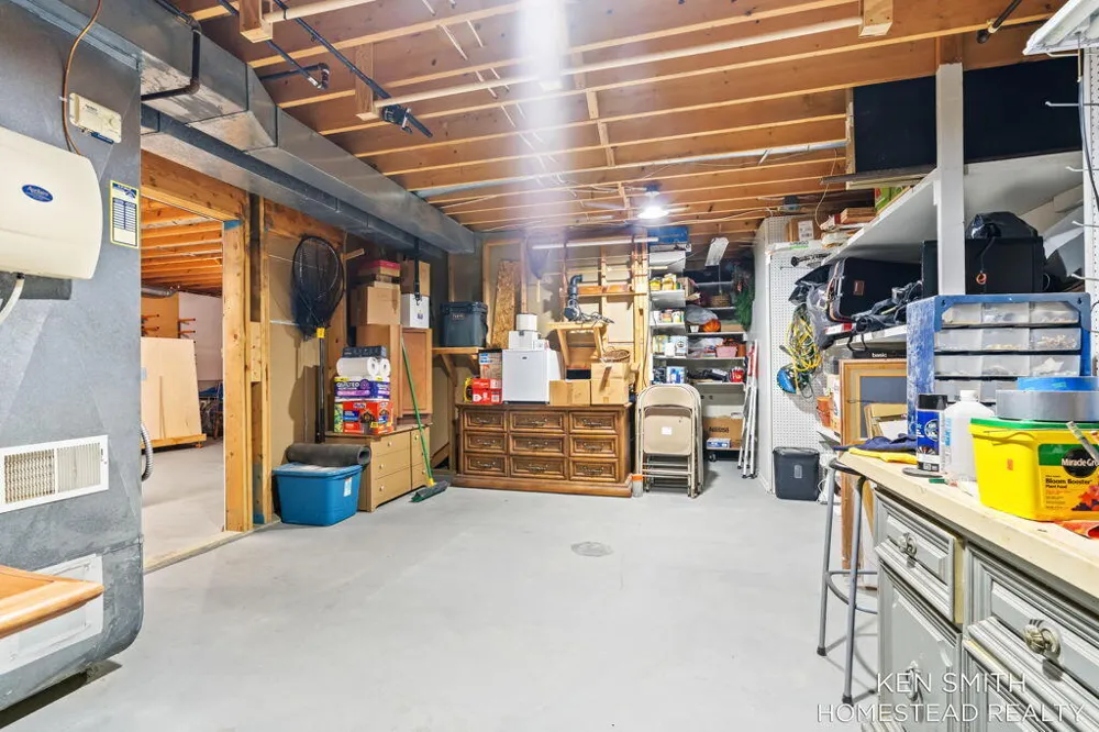 5131 Windybrook Drive SW Grandville, MI 49418