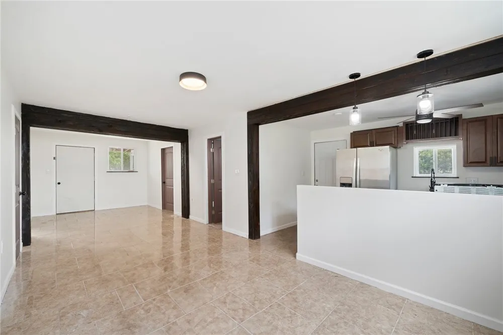 215 S 11th Street Aransas Pass, TX 78336