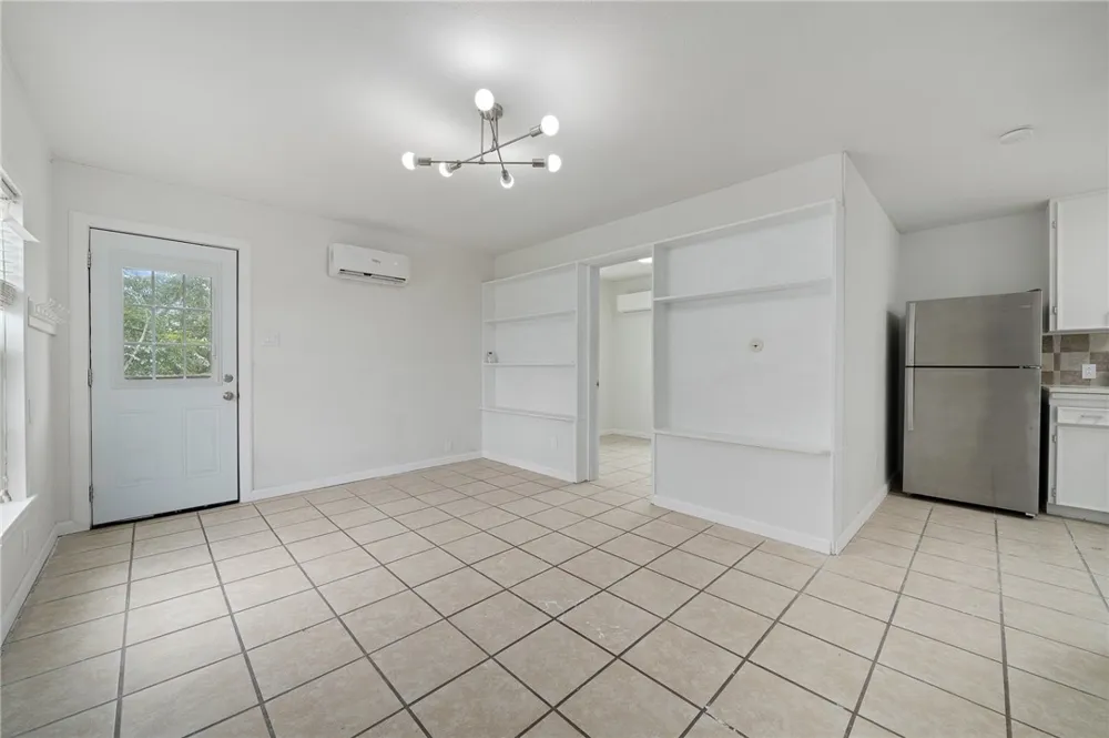 215 S 11th Street Aransas Pass, TX 78336