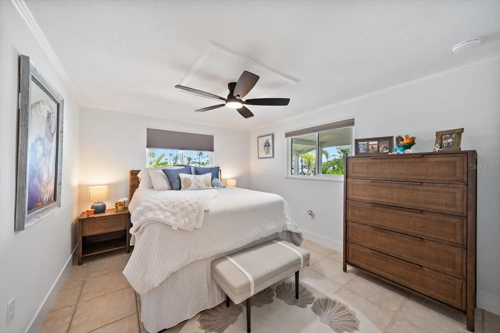 820 SPANISH DRIVE S #. Longboat Key, FL 34228