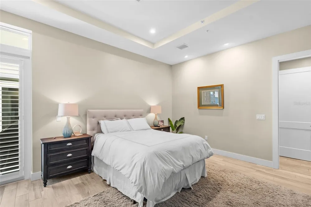 91 DAVIS BOULEVARD #204 Tampa, FL 33606