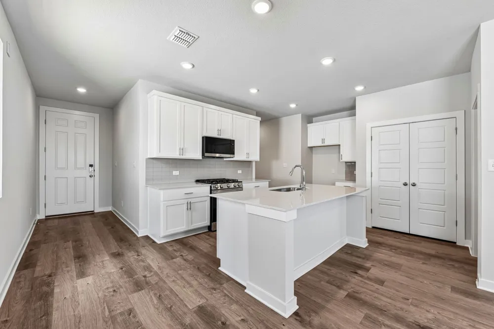 11916 Ellena Cove Austin, TX 78747