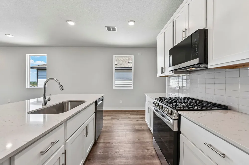 11916 Ellena Cove Austin, TX 78747