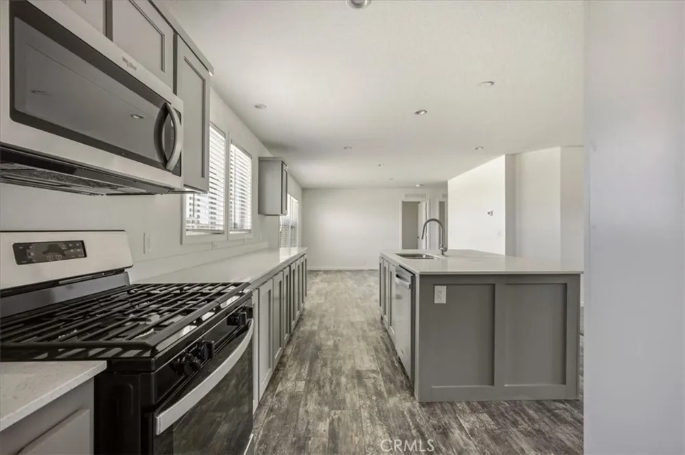 1646 Goss Road Pinon Hills, CA 92372