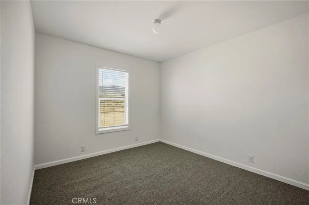 1646 Goss Road Pinon Hills, CA 92372